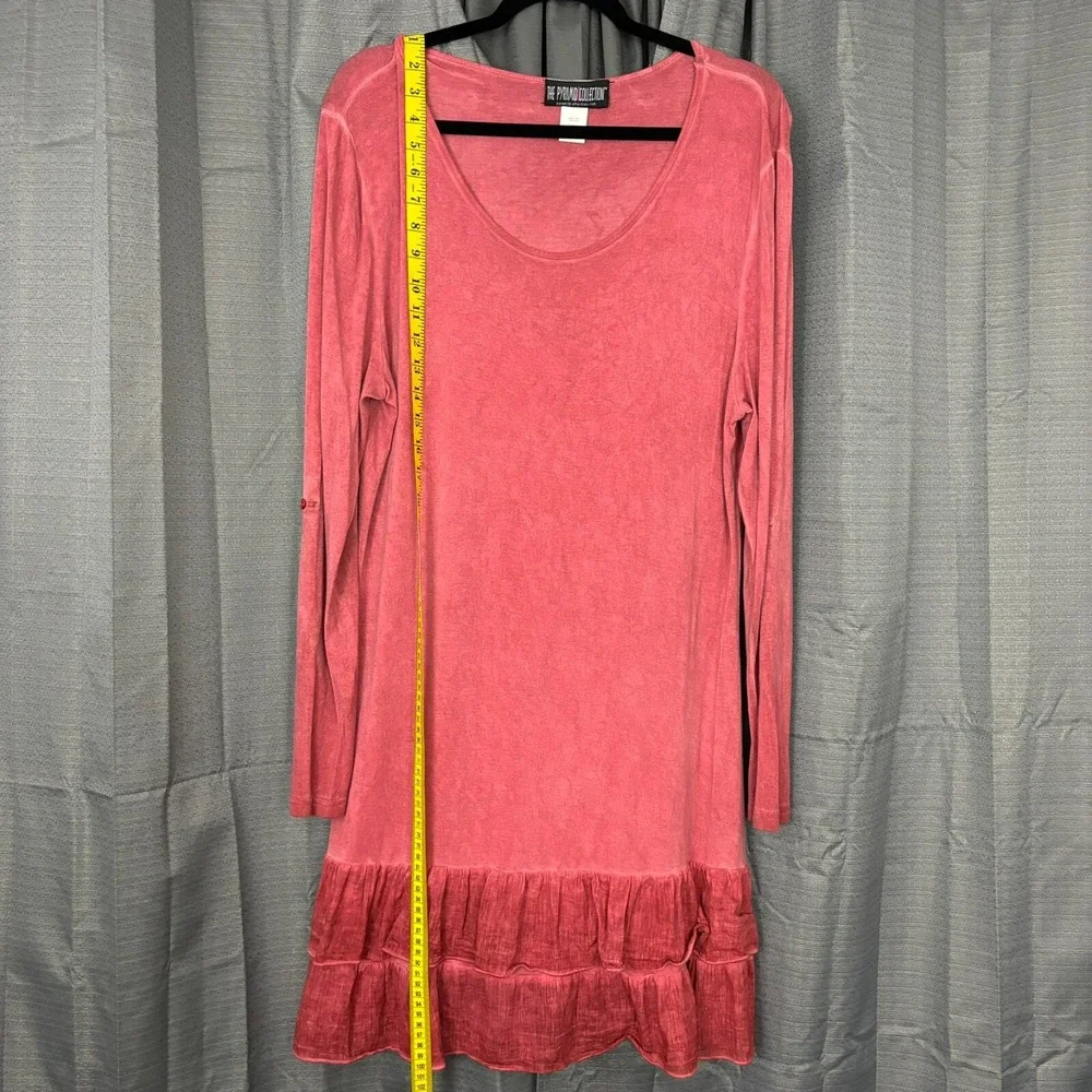 Pyramid Collection Tunic Top‎ Dress Womens M Pink Rayon Peplum Whimsical Dainty